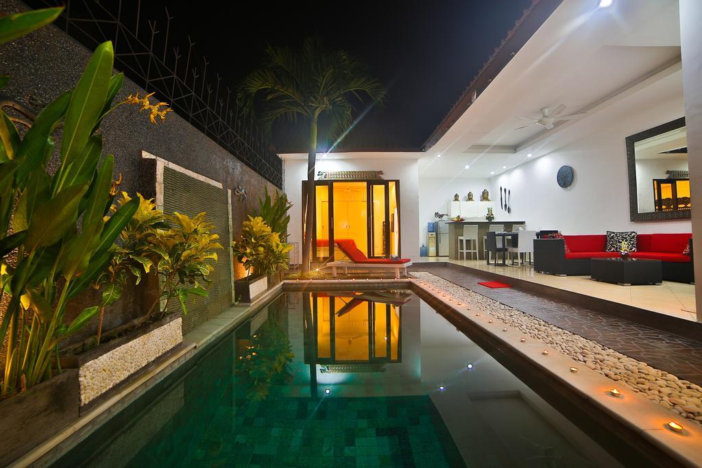 Bali Cinta Villa スミニャック エクステリア 写真